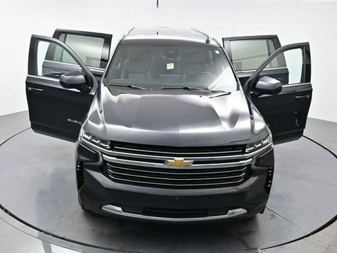 Used 2024 Chevrolet Suburban LT image 46