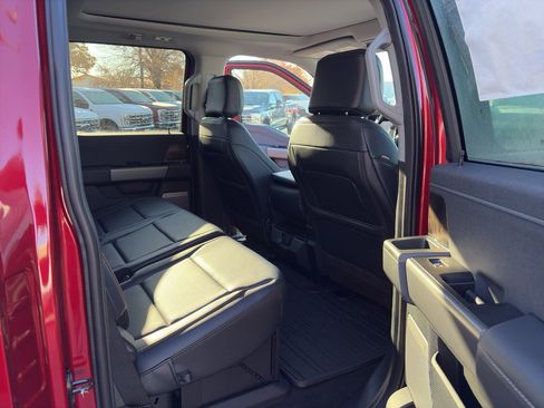 New 2026 Ford F350 Lariat w/ Black Appearance Package image 34