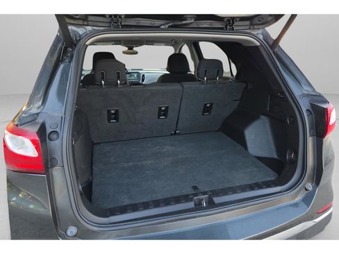 Used 2018 Chevrolet Equinox LT image 14