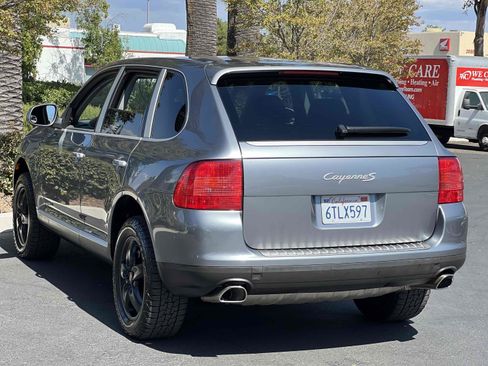Used 2004 Porsche Cayenne S AWD/4WD image 18