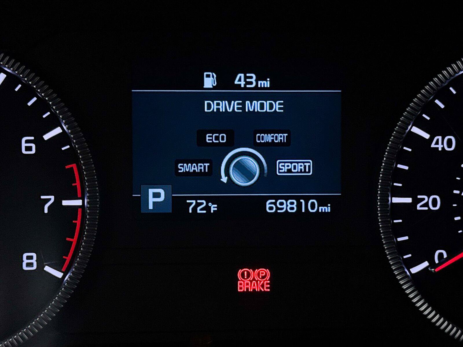 Used 2021 Kia Telluride LX FWD image 9