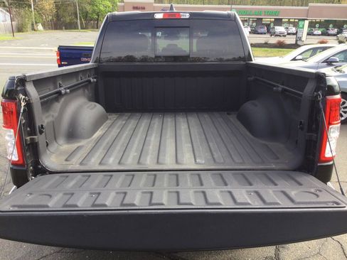 Used 2019 RAM 1500 Big Horn AWD/4WD image 16