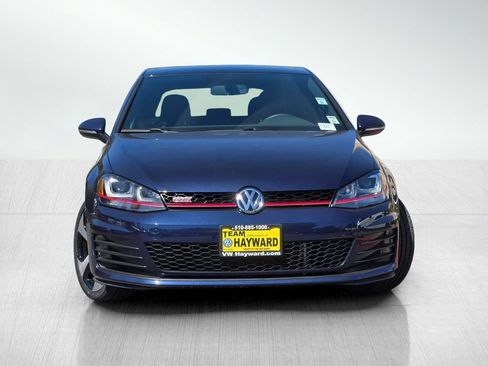 Used 2017 Volkswagen GTI SE FWD image 3