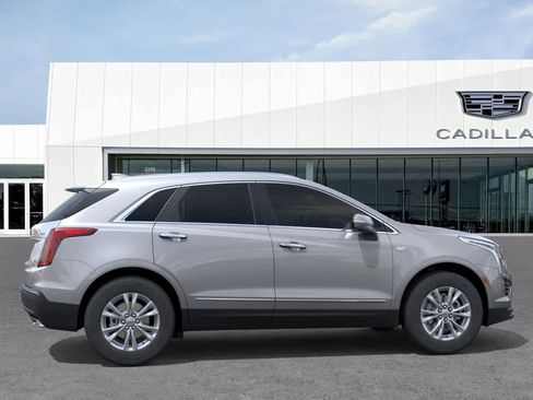 New 2026 Cadillac XT5 Luxury image 5