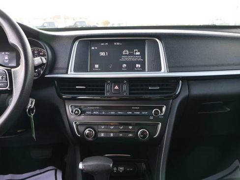 Used 2019 Kia Optima LX image 13