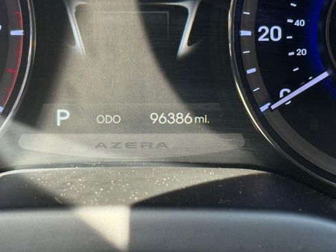 Used 2014 Hyundai Azera Limited w/ Option Group 02 FWD image 49