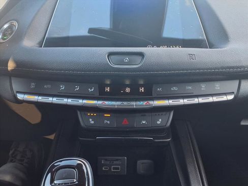 Used 2021 Cadillac XT4 Premium Luxury w/ Cold Weather Package image 20