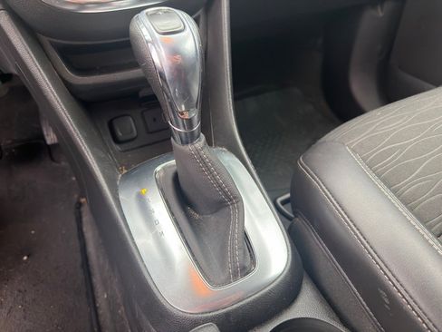 Used 2015 Buick Encore AWD image 25