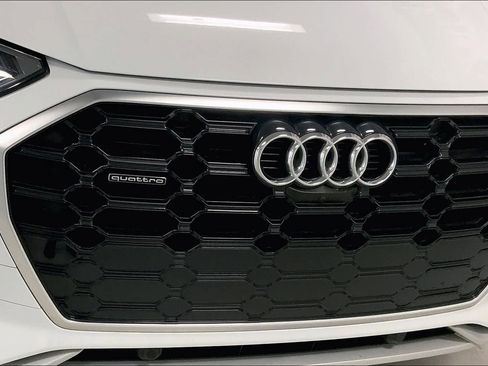 Used 2022 Audi Q5 2.0T Premium Plus image 31