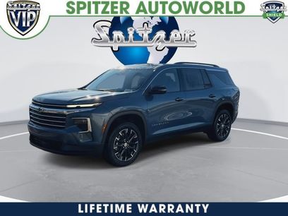 New 2026 Chevrolet Traverse LT w/ Sun and Wheel Package