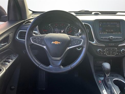Used 2022 Chevrolet Equinox LT image 8