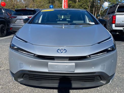 Used 2024 Toyota Prius LE image 19