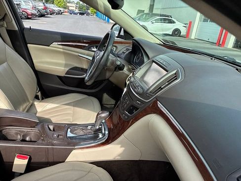 Used 2016 Buick Regal Premium w/ Driver Confidence Package #1 AWD/4WD image 19