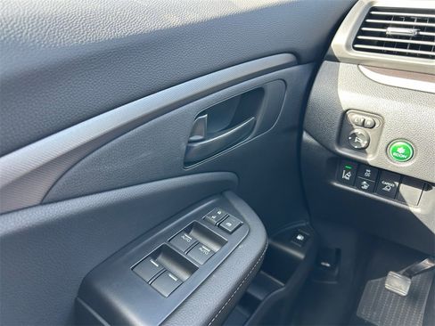 New 2026 Honda Ridgeline Sport image 24