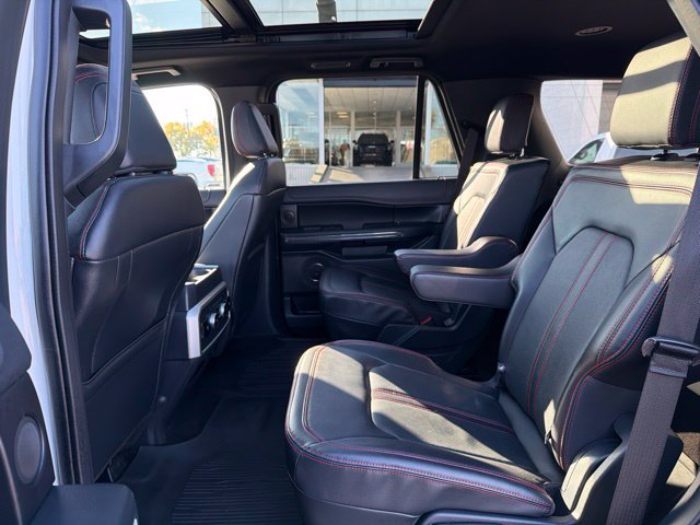 Used 2023 Ford Expedition Limited AWD/4WD image 26