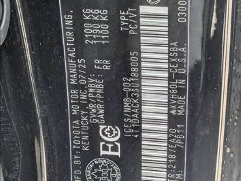 Used 2025 Toyota Camry LE FWD image 26