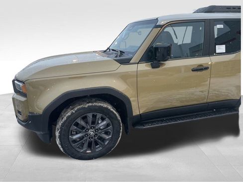 New 2026 Toyota Land Cruiser Base image 2