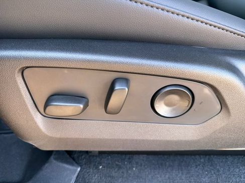 New 2026 Chevrolet Colorado Trail Boss AWD/4WD image 16
