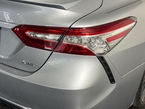 Used 2020 Toyota Camry XSE FWD image 34