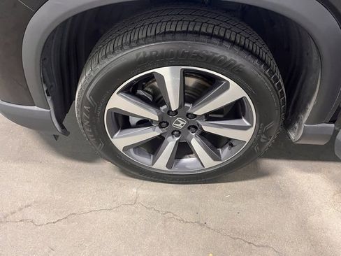 Used 2023 Honda Pilot Elite image 29