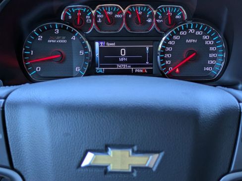 Used 2018 Chevrolet Silverado 1500 LT w/ All Star Edition image 27