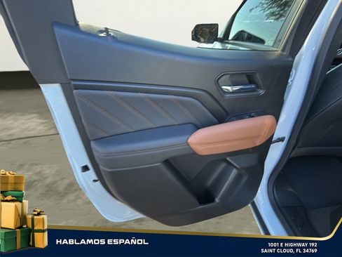 Certified 2024 GMC Canyon AT4 w/ AT4 Premium Package image 26