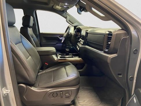 Used 2024 GMC Sierra 1500 SLT w/ SLT Premium Plus Package image 16