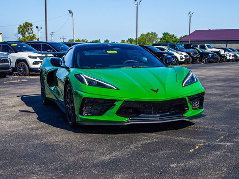 Used 2026 Chevrolet Corvette Stingray Convertible w/ Battery Protection Package RWD image 10