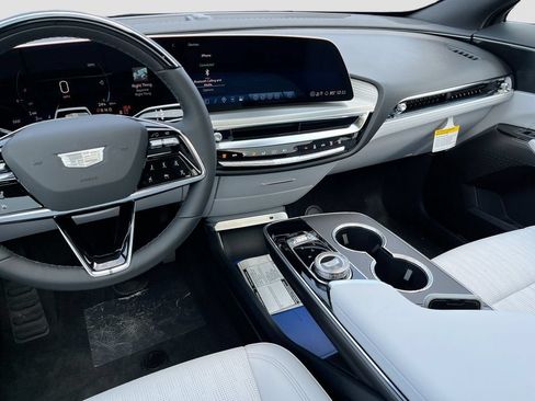 New 2026 Cadillac Lyriq Sport RWD image 25