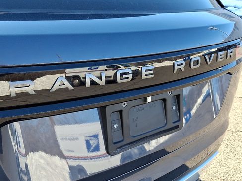Used 2026 Land Rover Range Rover Velar S AWD/4WD image 28