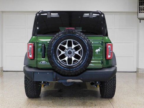 Used 2024 Ford Bronco Badlands image 7