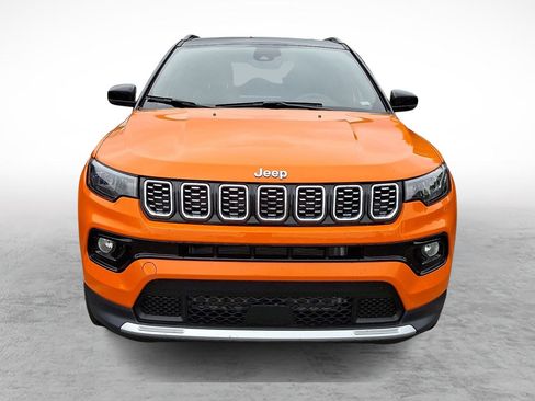 Used 2026 Jeep Compass Limited AWD/4WD image 2