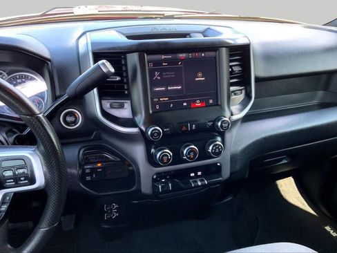 Used 2022 RAM 2500 Big Horn AWD/4WD image 7