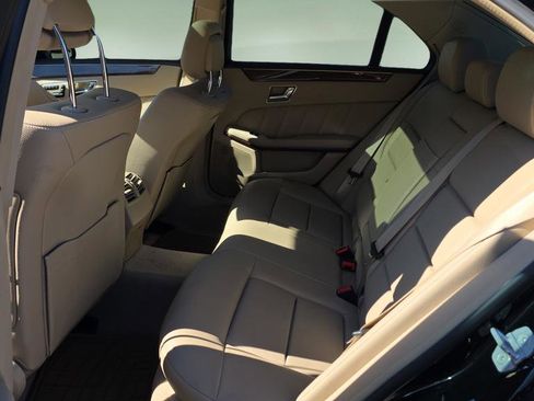 Used 2011 Mercedes-Benz E 350 E 350 image 22