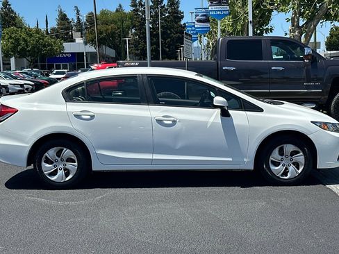 Used 2013 Honda Civic LX image 7