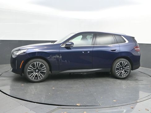 New 2026 BMW X3 xDrive30 w/ Premium Package image 2