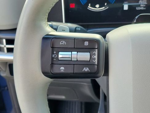Used 2026 Hyundai Santa Fe SEL FWD image 21