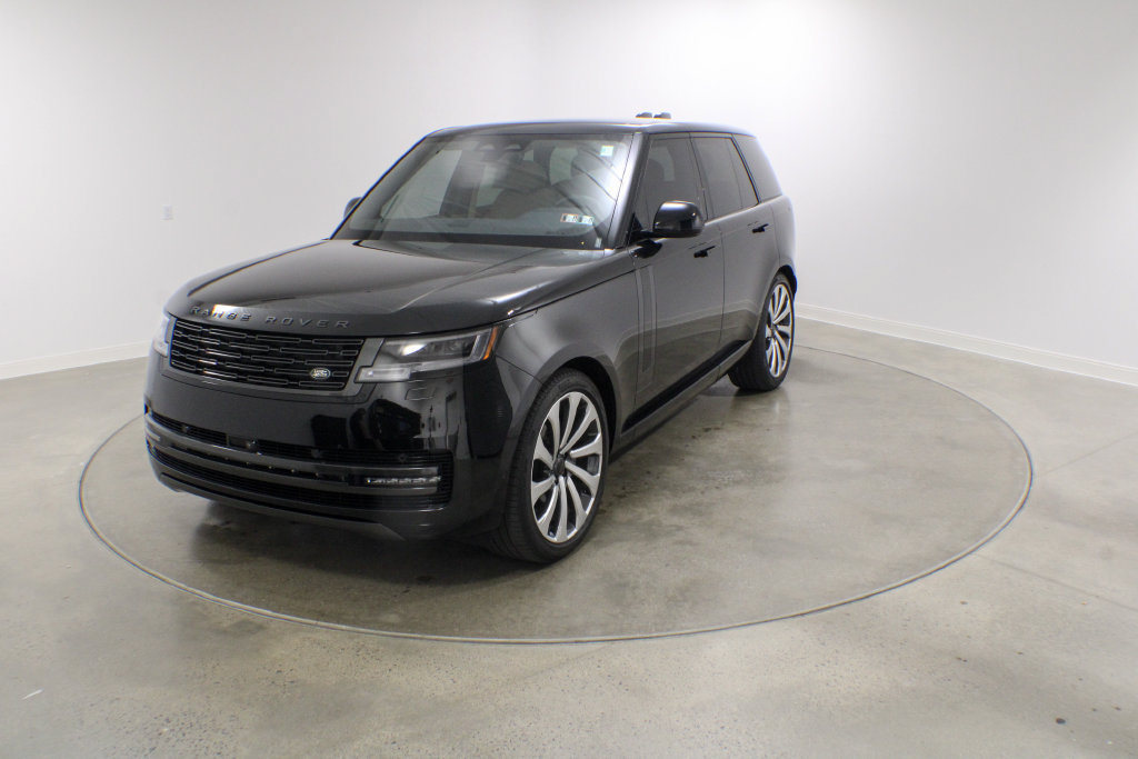 Used 2026 Land Rover Range Rover SE AWD/4WD image 1