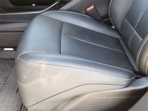 Used 2024 Cadillac Lyriq Luxury image 23