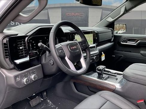 New 2026 GMC Sierra 1500 SLT w/ SLT Premium Plus Package AWD/4WD image 7