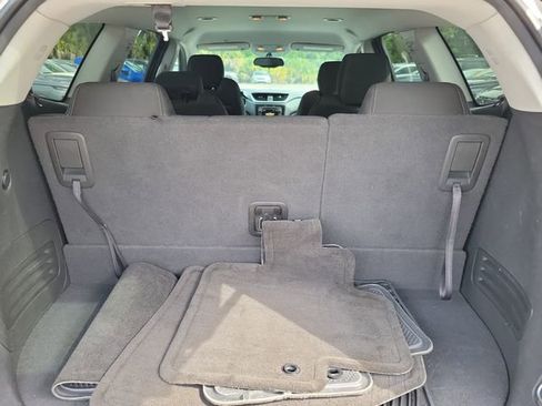 Used 2016 Chevrolet Traverse LT FWD image 8