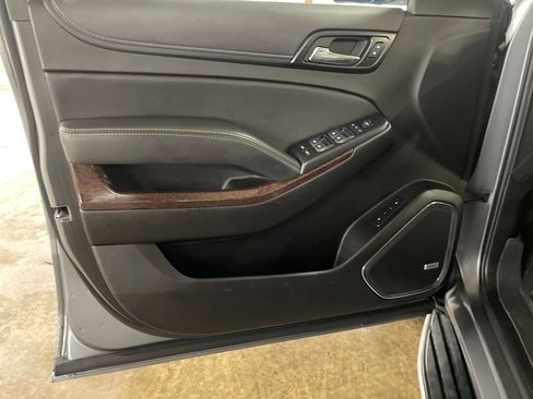 Used 2020 GMC Yukon SLT AWD/4WD image 15