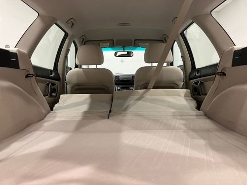 Used 2009 Subaru Outback 2.5i Special Edition w/ Popular Equipment Group 1C image 39