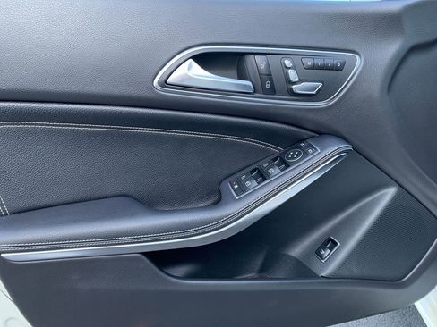 Used 2018 Mercedes-Benz CLA 250 4MATIC image 14