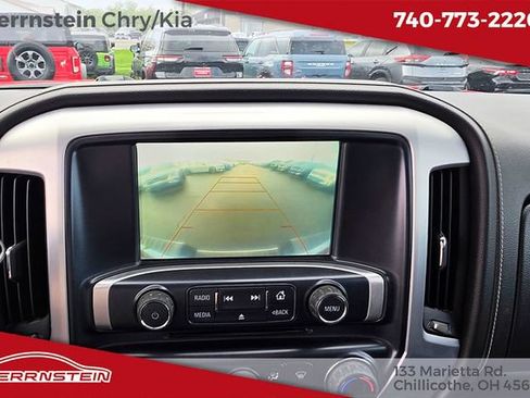 Used 2018 GMC Sierra 1500 SLE w/ Max Trailering Package AWD/4WD image 12