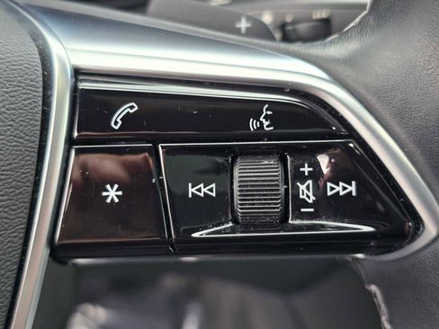 Used 2024 Audi A6 2.0T Premium image 37