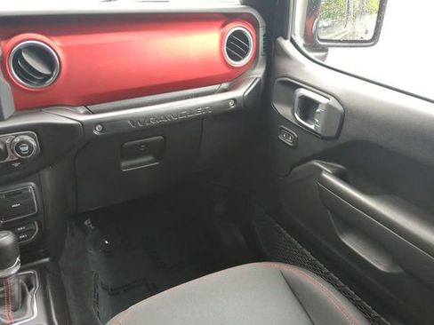 Used 2020 Jeep Wrangler Unlimited Rubicon AWD/4WD image 15