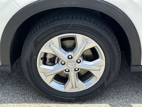 Used 2023 Honda HR-V LX image 10