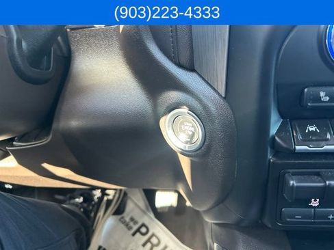 Used 2019 GMC Sierra 1500 Denali w/ Denali Ultimate Package AWD/4WD image 28