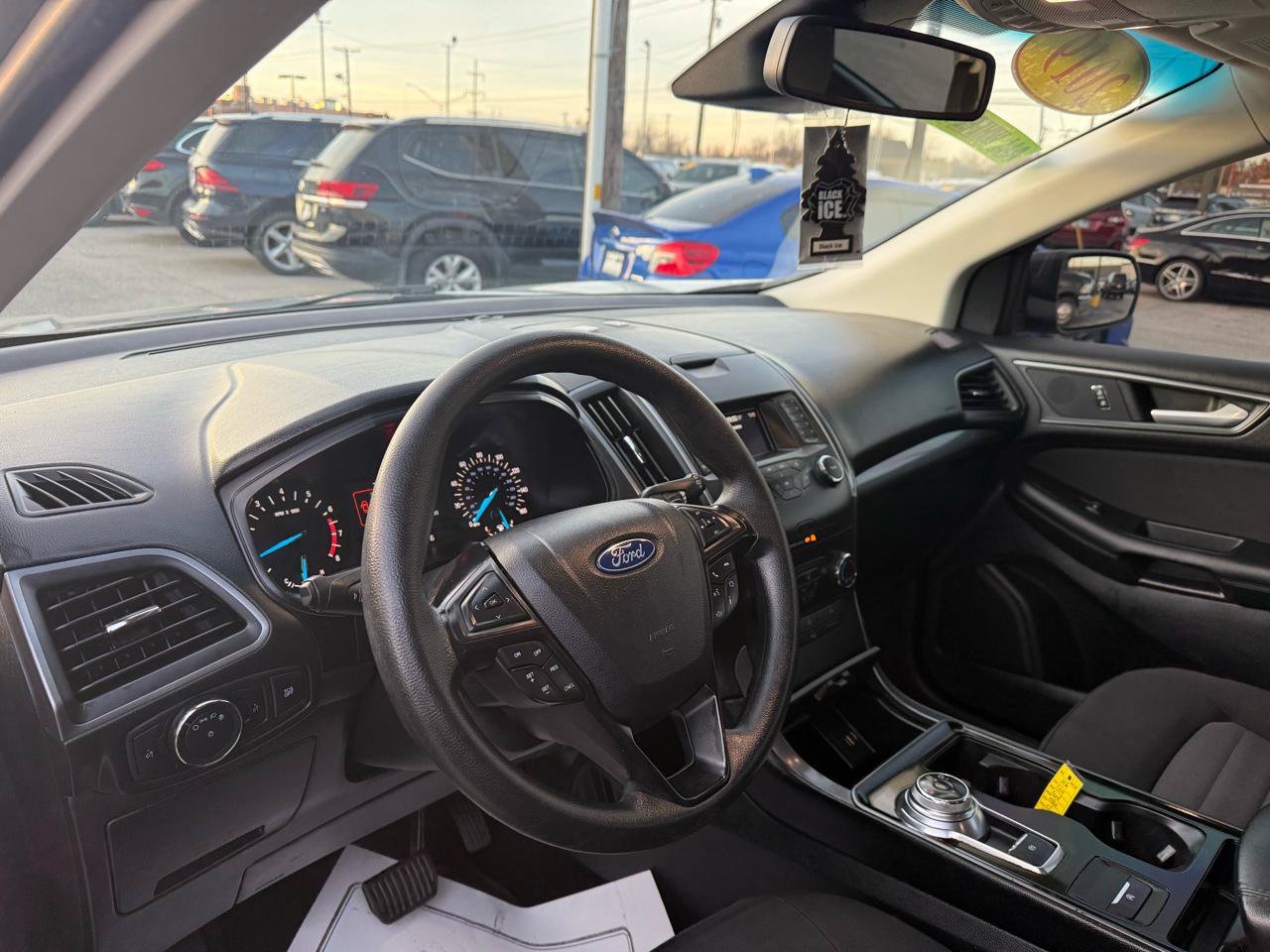 Used 2019 Ford Edge SE AWD/4WD image 8